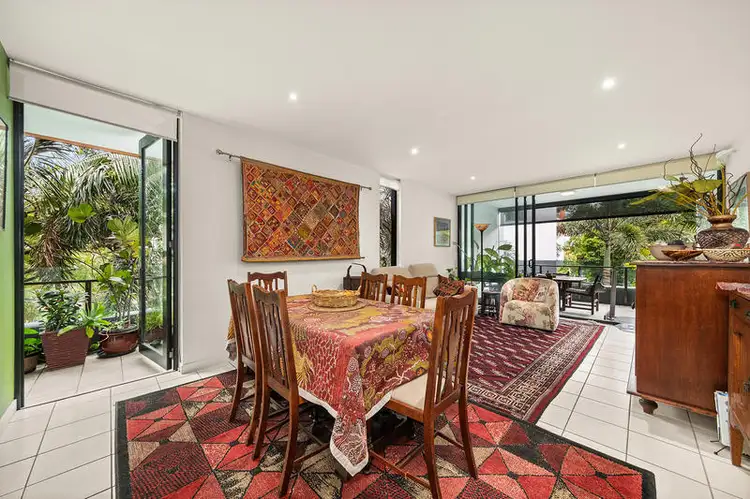 314/10 Pidgeon Close, West End QLD 4101