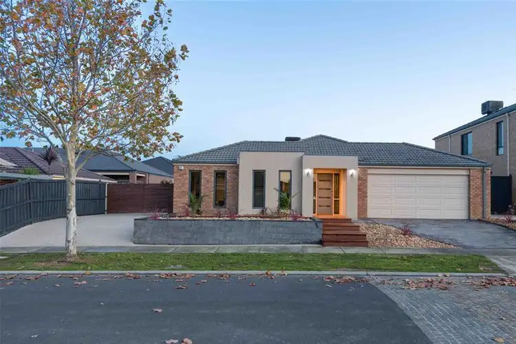 62 Loxley Boulevard, Narre Warren South VIC 3805
