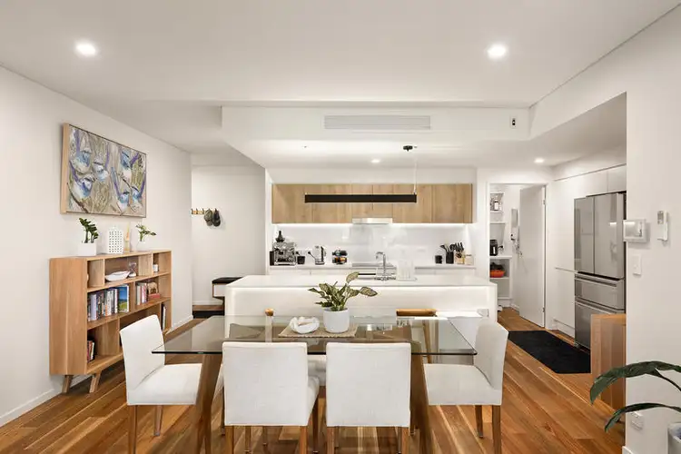 Second view of Homely house listing, 204/9 Zillah Street, Stones Corner QLD 4120