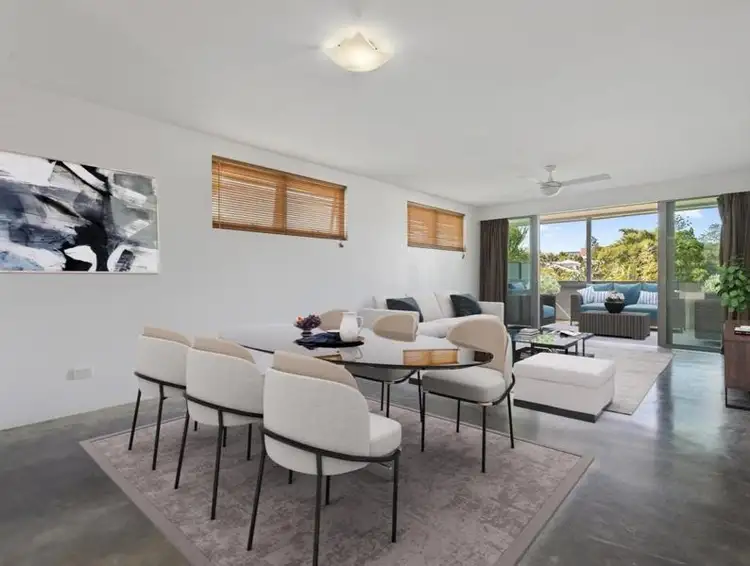 Main view of Homely unit listing, 2/68 Macaulay Street, Coorparoo QLD 4151