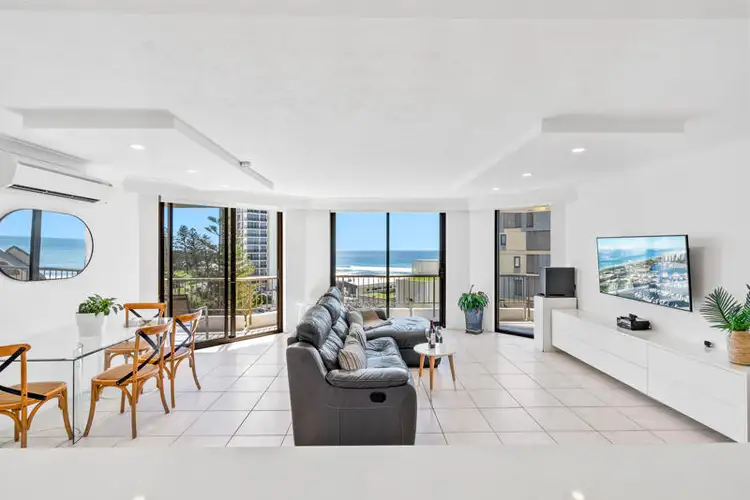 17/3576 Main Beach Parade, Main Beach QLD 4217
