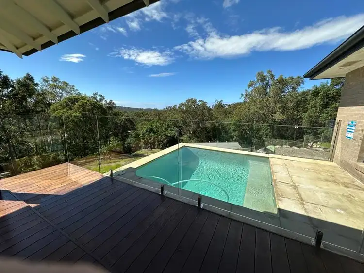 40 Glenaura Drive, Tallai QLD 4213