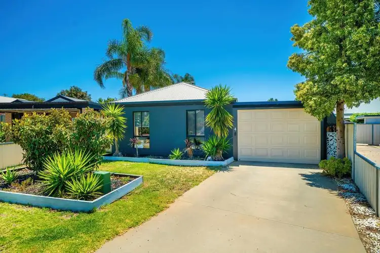 4 Rosedale Court
