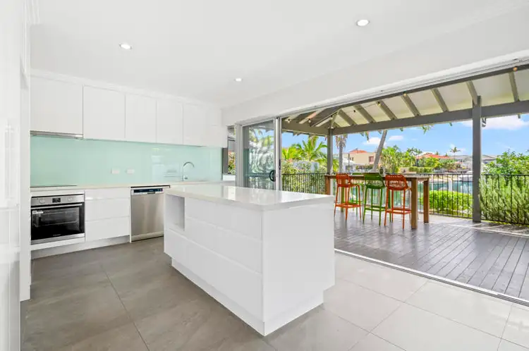 17 Admiralty Drive, Surfers Paradise QLD 4217