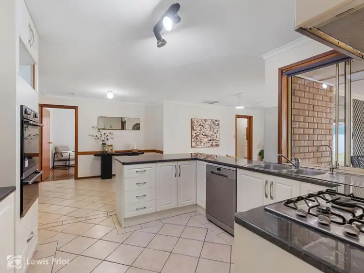 Sixth view of Homely house listing, 18 Karalee Grove, Reynella SA 5161