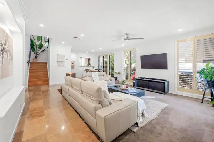 2/46 Cronin Avenue, Main Beach QLD 4217