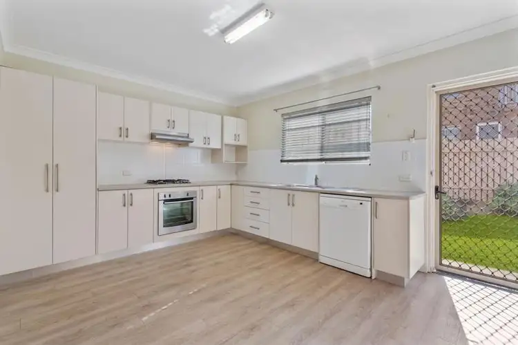 3/69 Douglas  Street, Greenslopes QLD 4120