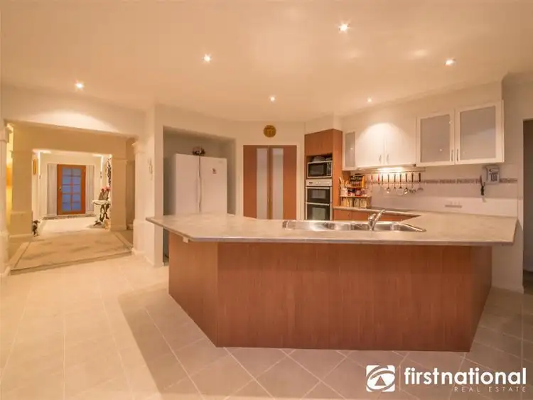Fifth view of Homely house listing, 5 Riviera Drive, Berwick VIC 3806