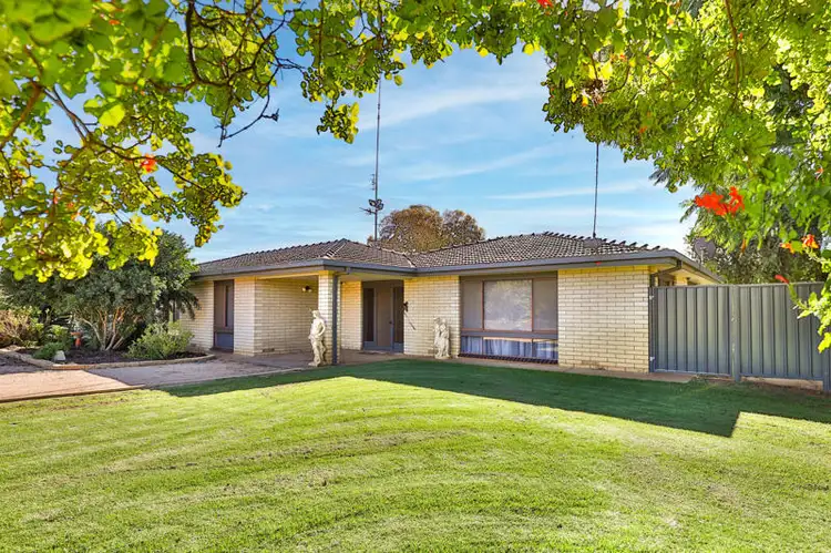 806 Coorong Avenue, Red Cliffs VIC 3496