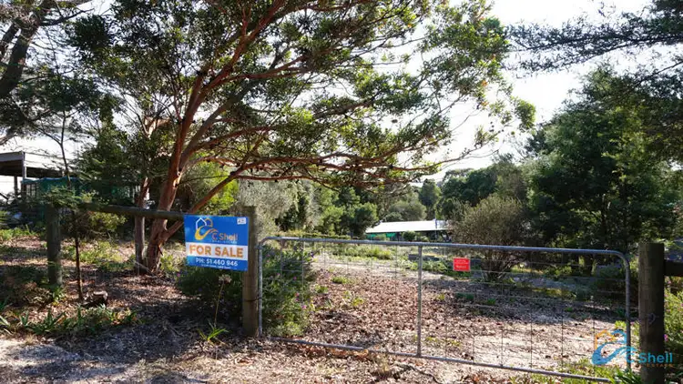 23 Bernadette Avenue, Loch Sport VIC 3851