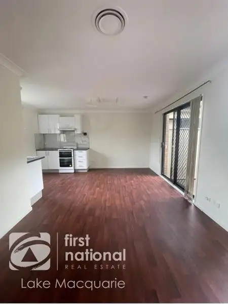 3/74 Constitution Drive, Cameron Park NSW 2285