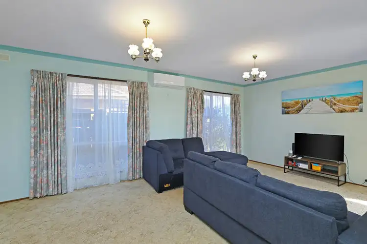 Fifth view of Homely house listing, 10 Clovelly Court, Warrnambool VIC 3280