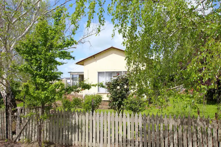 Third view of Homely house listing, 8 Robertsons Lane, Mortlake VIC 3272
