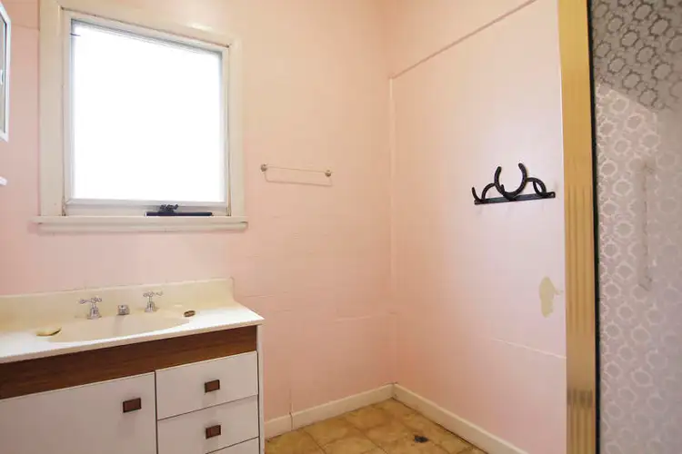 Sixth view of Homely house listing, 8 Robertsons Lane, Mortlake VIC 3272