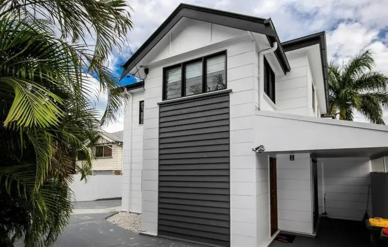 Main view of Homely townhouse listing, 1/41 Birdwood Road, Holland Park QLD 4121