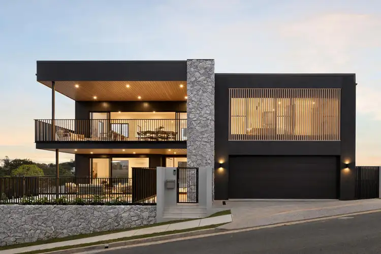 28 Yarradale Street, Newmarket QLD 4051