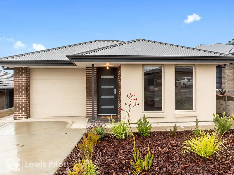 Main view of Homely house listing, 6 Royal Court, Hackham SA 5163