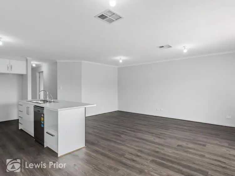 Third view of Homely house listing, 6 Royal Court, Hackham SA 5163