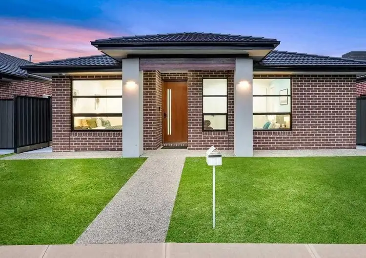 .7 Rio Walk, Werribee VIC 3030