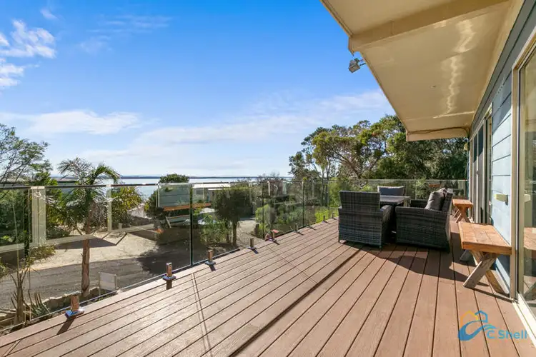187 National Park Road, Loch Sport VIC 3851
