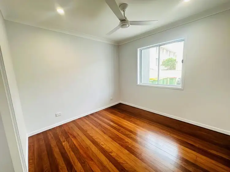 Fourth view of Homely apartment listing, 4/14 Leonard Avenue, Surfers Paradise QLD 4217