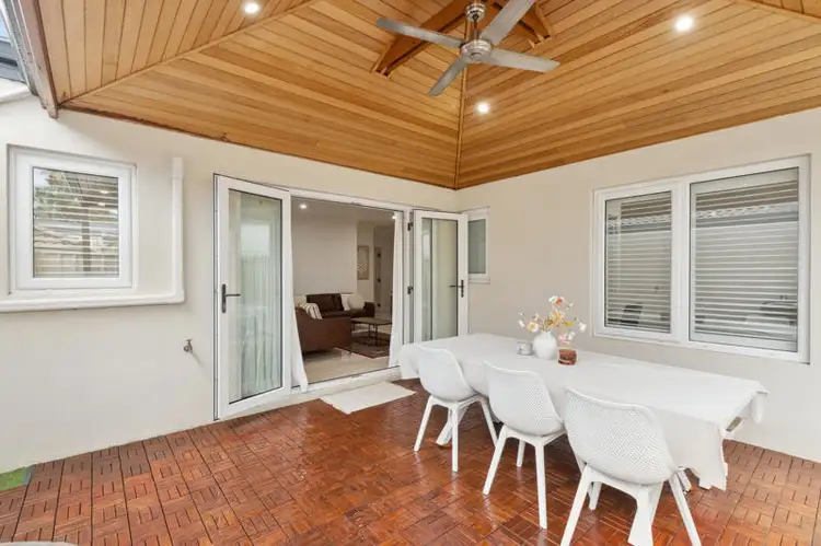 25B Ilumba Way, Nollamara WA 6061