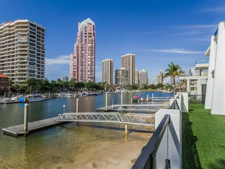 1 Viking Court, Paradise Waters QLD 4217