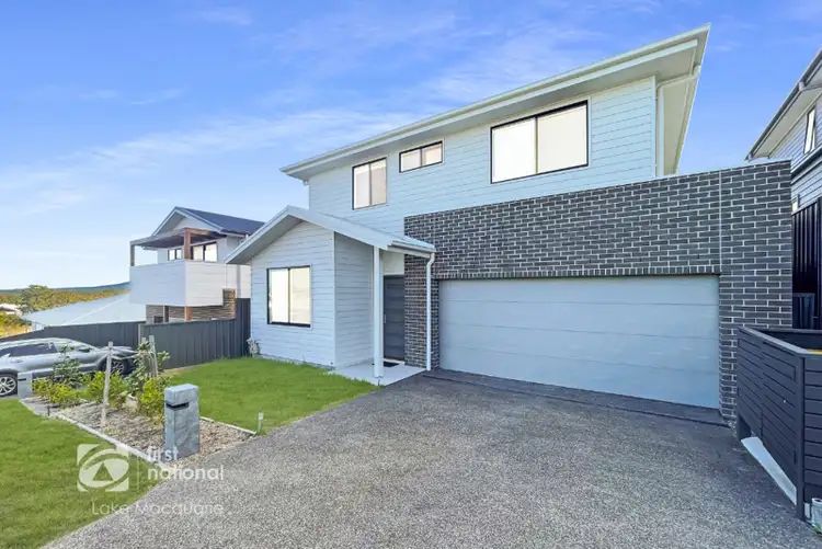 16 Mckendry Drive, Cameron Park NSW 2285