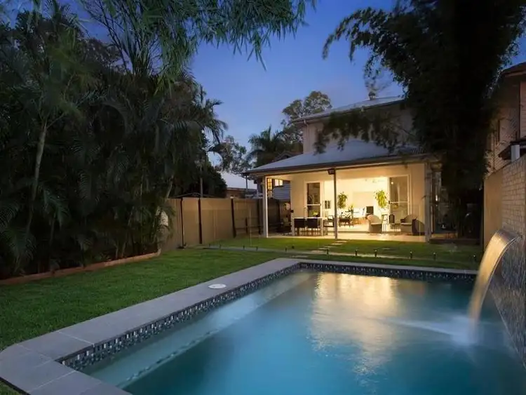 228 Hawthorne Road, Hawthorne QLD 4171