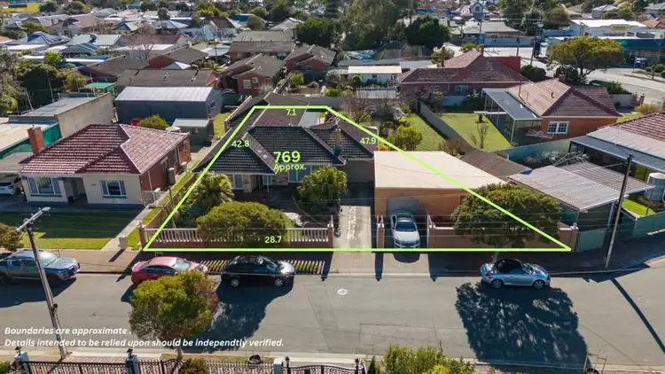 12 Albert Street, Glenelg East SA 5045