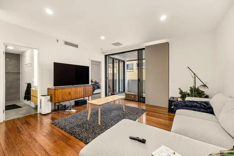 1/166 Norman Avenue, Norman Park QLD 4170