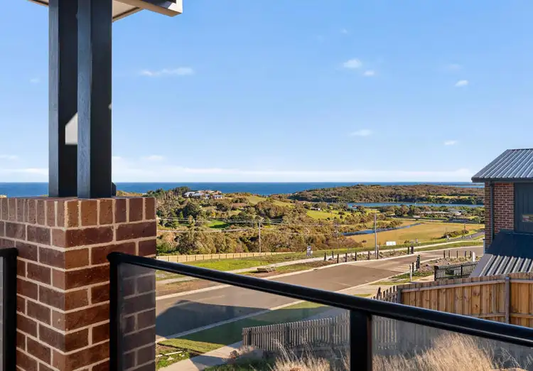 22 Von Guerard Boulevard, Warrnambool VIC 3280