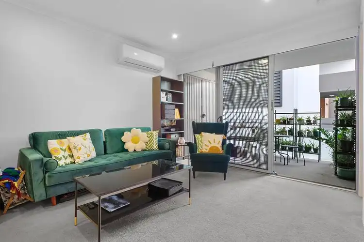 205/158 Victoria Park Road