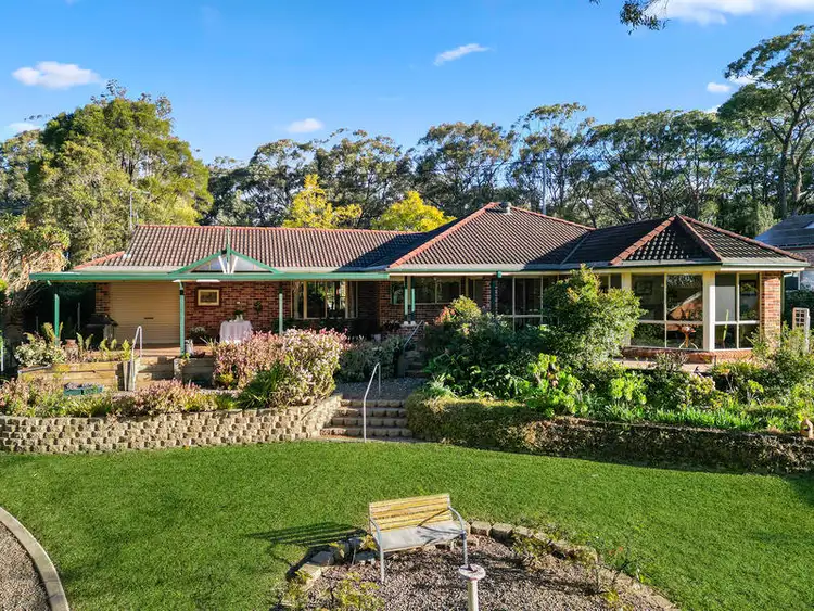 28 Lindsay Road