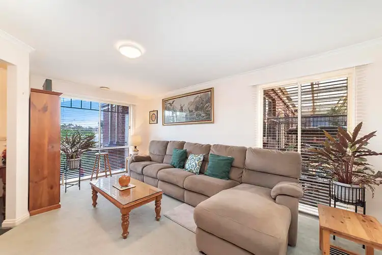 Fourth view of Homely house listing, 1 Glenbane Court, Warrnambool VIC 3280