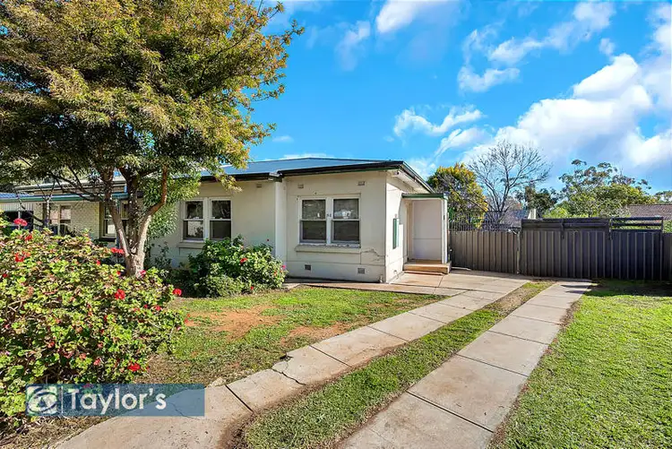52 Hornet Crescent, Elizabeth East SA 5112