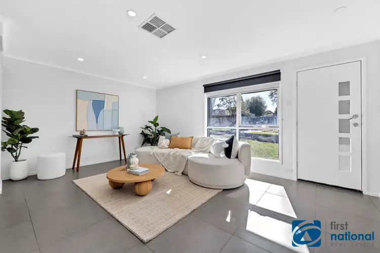 Seventh view of Homely house listing, 8 Cosgrove Court, Meadow Heights VIC 3048