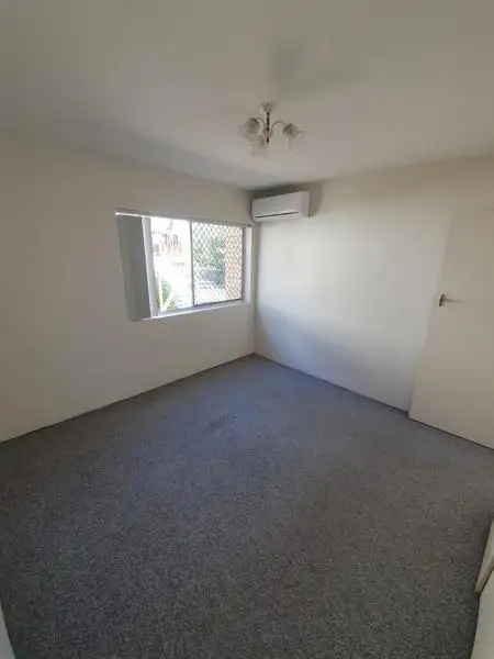 Fourth view of Homely house listing, 2/52 Windsor Road, Red Hill QLD 4059