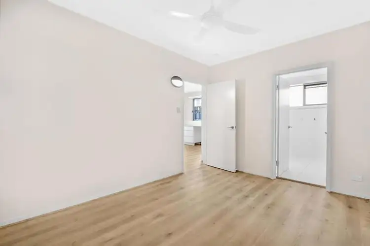 Fourth view of Homely apartment listing, 3/33 Leonard Avenue, Surfers Paradise QLD 4217