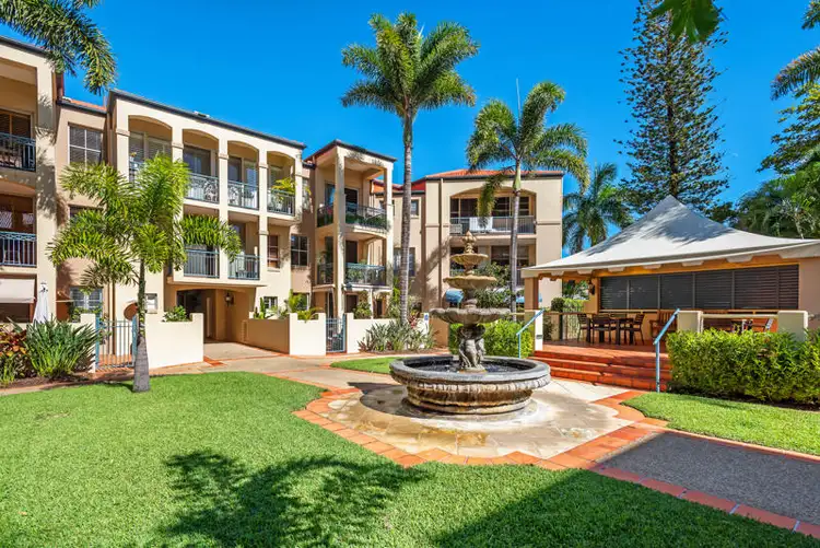 17/38 Woodroffe Avenue, Main Beach QLD 4217