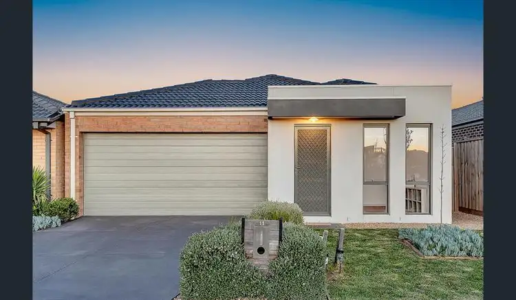 11 Sepal Drive, Mickleham VIC 3064