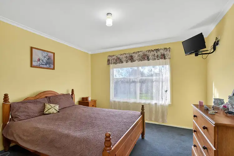 Fifth view of Homely house listing, 6 Osburne Court, Warrnambool VIC 3280