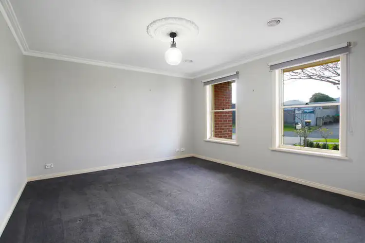 Fourth view of Homely house listing, 2 Neathfield Court, Warrnambool VIC 3280