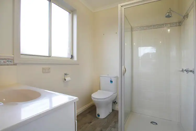 Sixth view of Homely house listing, 2 Neathfield Court, Warrnambool VIC 3280