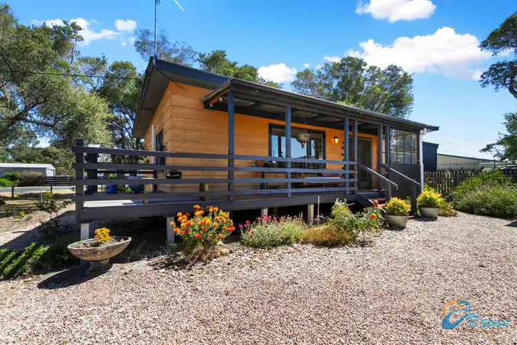 166 Wallaby Street, Loch Sport VIC 3851