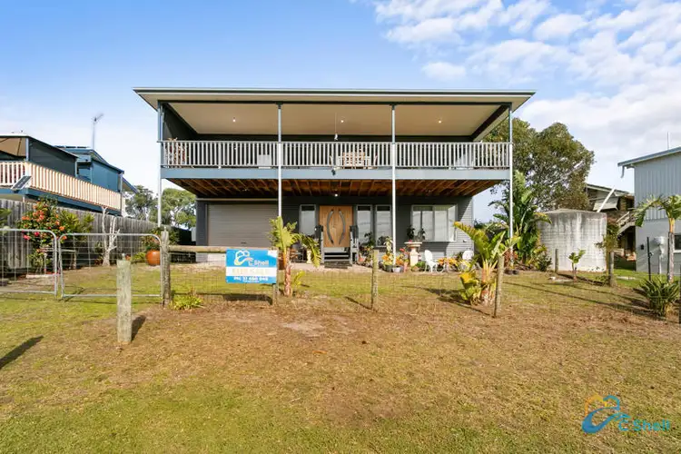 31 Cove Street, Loch Sport VIC 3851