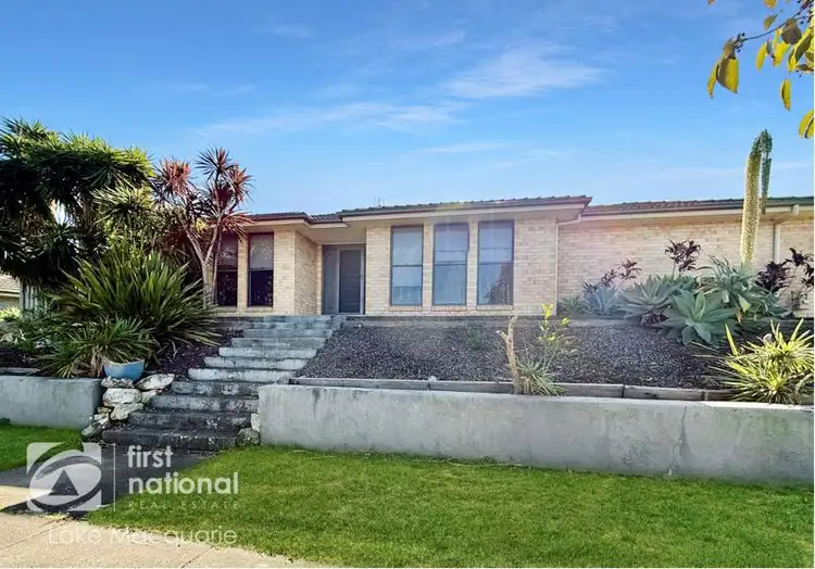 34 Northridge Drive, Cameron Park NSW 2285