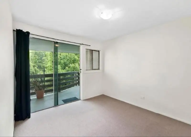 Main view of Homely house listing, 5/6 Nyrang Avenue, Palm Beach QLD 4221