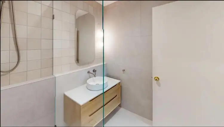 Fourth view of Homely unit listing, 24/18 Bienvenue Drive, Currumbin Waters QLD 4223