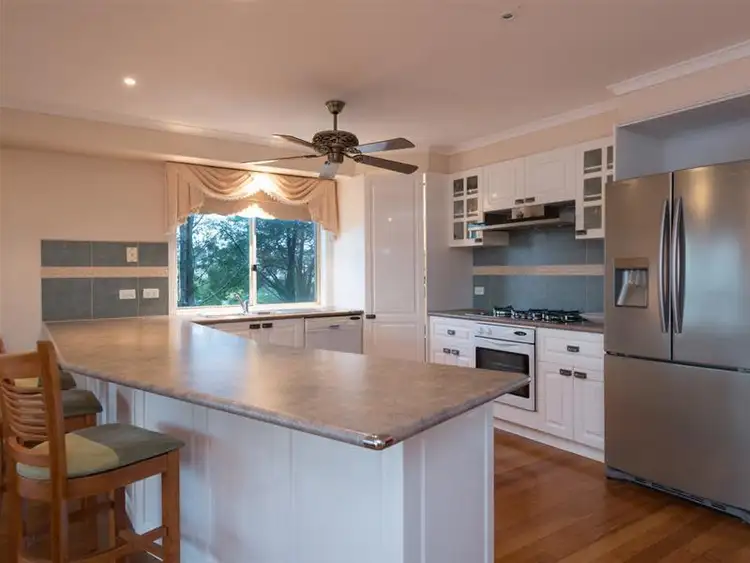 Fifth view of Homely house listing, 19 Cara Crescent, Berwick VIC 3806